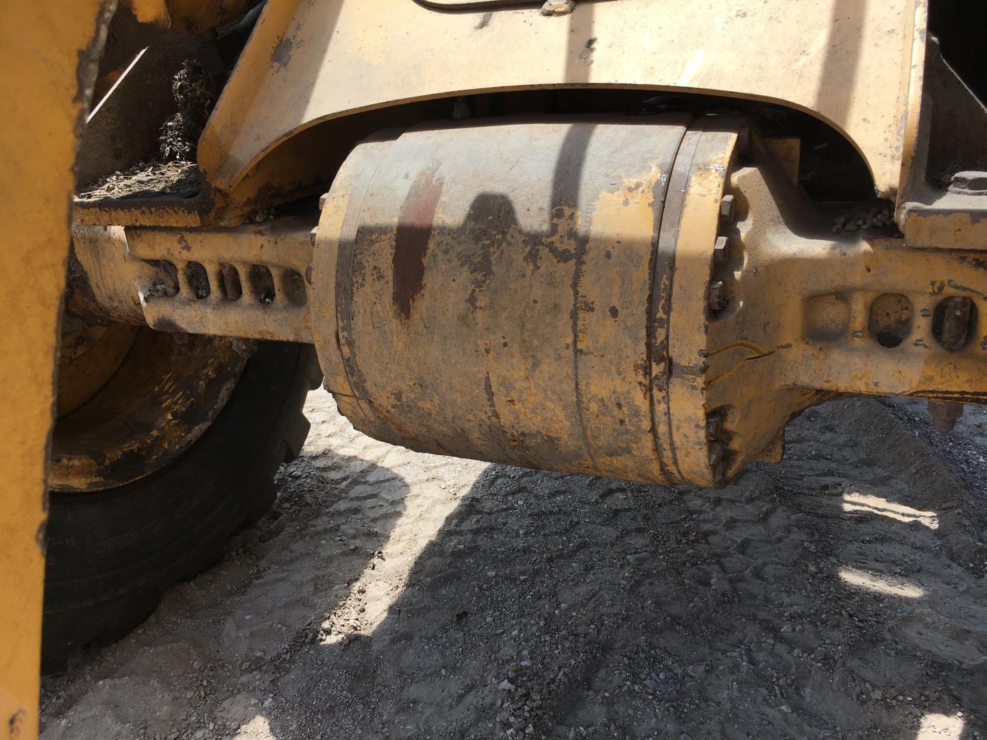 ./imagenes/INVOICE/2019/16795/CARGADOR FRONTAL JOHN DEERE 544H (36).JPG